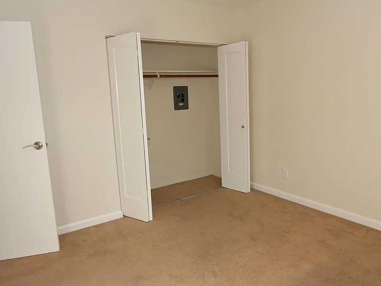 1308 Palos Verdes Dr #1 — Photo 9