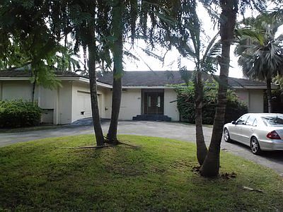 1st image of 960 Belle Meade Island Dr