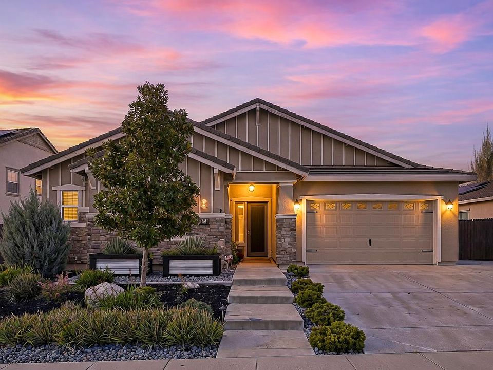 1st image of 2210 Omega Dr