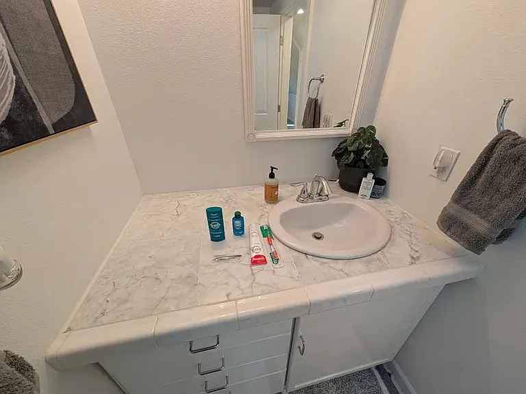 204-206 NW 15th Ave #3 — Photo 16