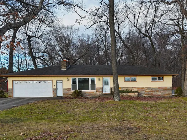 28902 Yaw St, Dowagiac, MI 49047