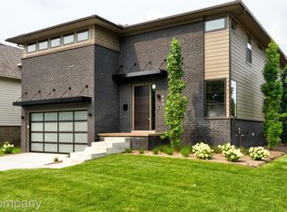 804 Irving Ave, Royal Oak, MI 48067