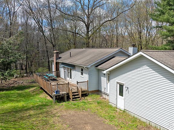 3rd image of 115 Lynch Road
