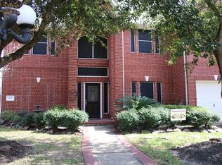 4215 Rainfall Dr, Pasadena, TX 77505