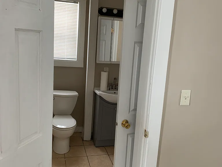 721 Logan St SE #1 — Photo 10