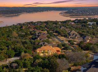 2312 Lakehurst Rd, Spicewood, TX 78669