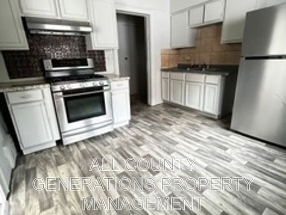 2nd image of 11909 Continental Ave