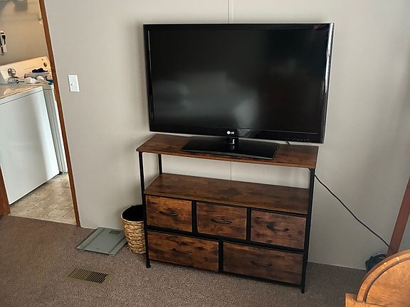 3rd image of 29 Rob Net Dr