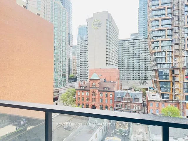 20 Edward St #602 — Photo 2