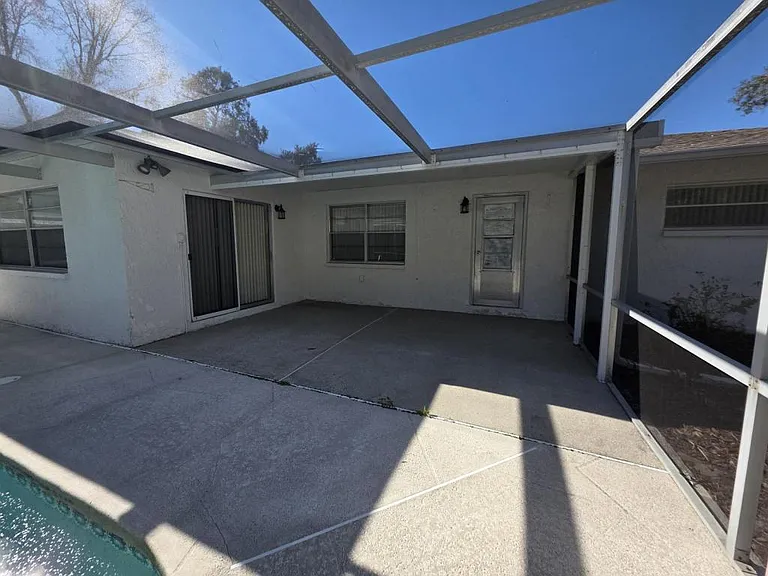 2052 Deltona Blvd — Photo 22