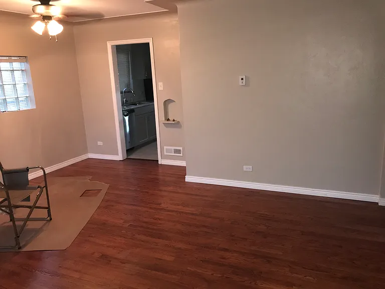 3085 N Cook St — Photo 3