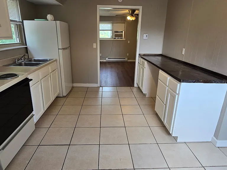 269 King Ave #2 — Photo 9