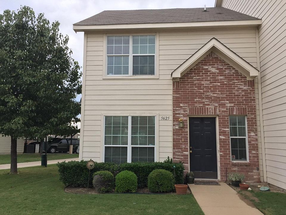 1st image of 5625 Giddyup Ln