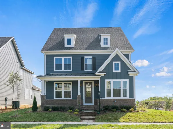 1892 Serviceberry Rd, Dumfries, VA 22026