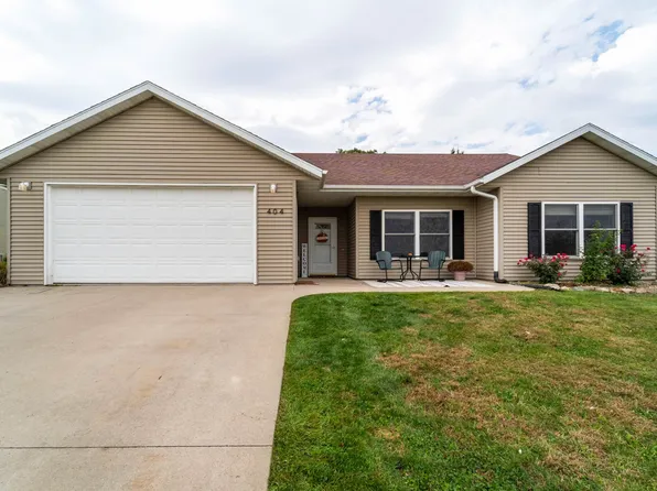 404 Crestview Dr, Le Grand, IA 50142