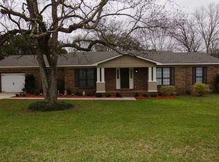 5062 Santos Dr E, Mobile, AL 36619