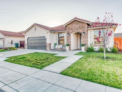 349 N Millard Ave, Fresno, CA, 93727