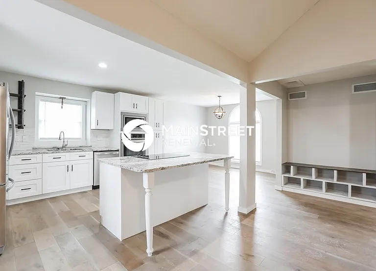 16400 McKinley St — Photo 8