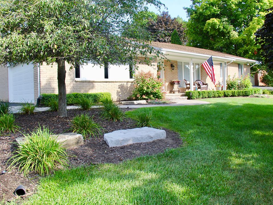 1st image of 36248 Quakertown Ln