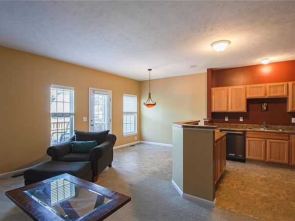 4th image of 1462 Wellingshire Cir