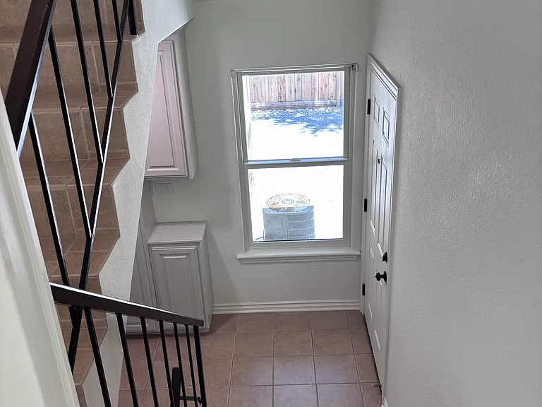 2108 Lost Lake Pl — Photo 15