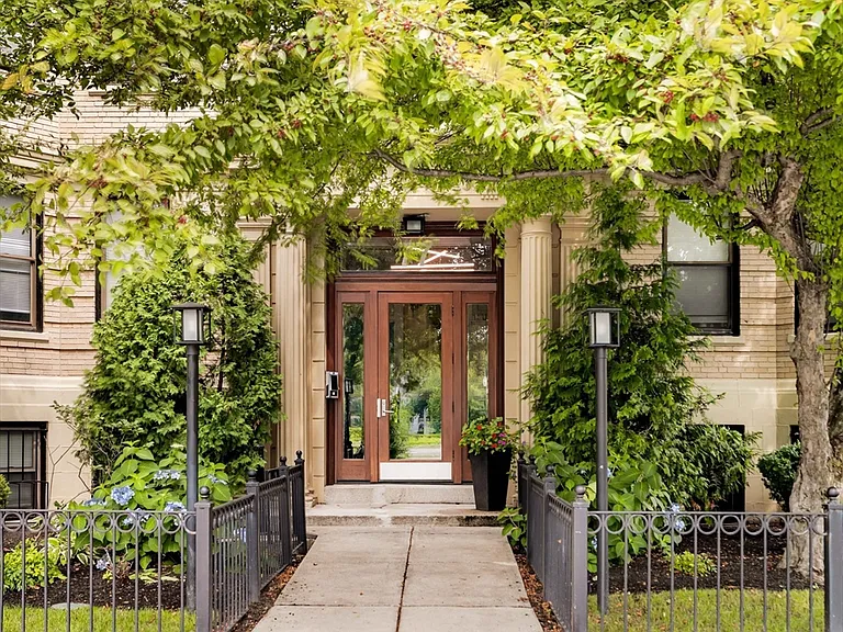 Park Dr — Photo 16
