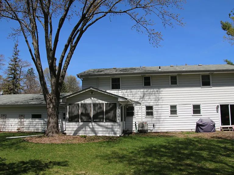 23945 Smithtown Rd — Photo 3
