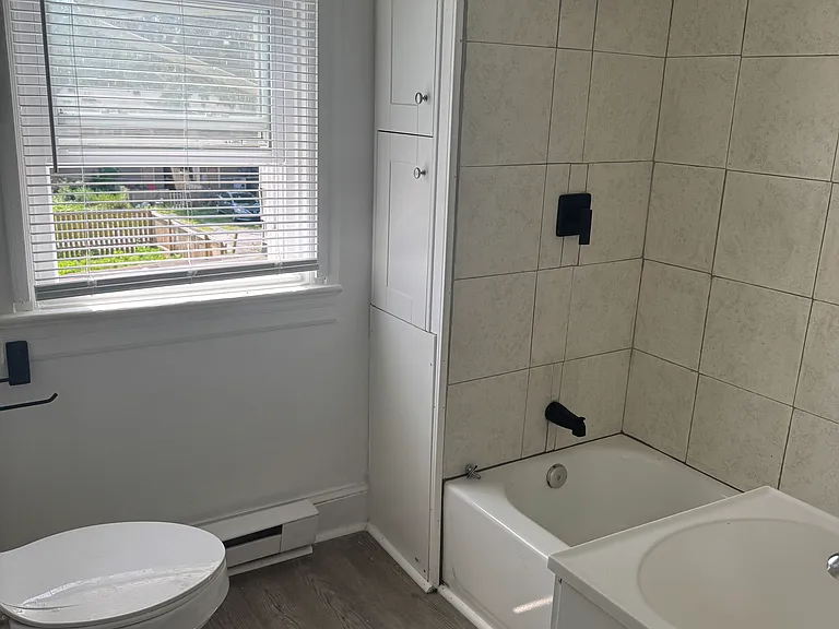 58 Elizabeth St #58 — Photo 15