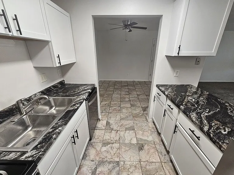 4610 Jenewein Rd — Photo 2
