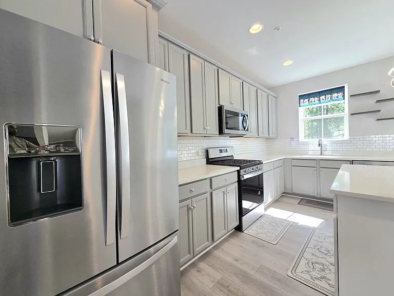 13146 Dowdens Station Way — Photo 8