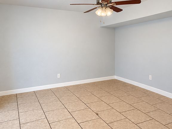 3rd image of 4351 NE 18th Ave