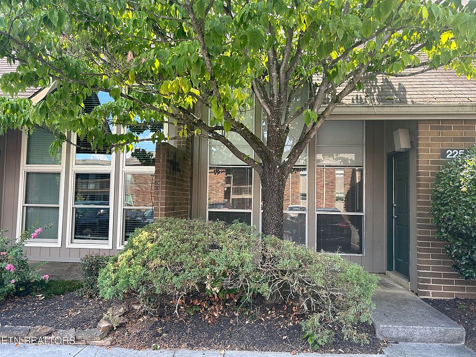 1st image of 411 Dublin Dr #D225
