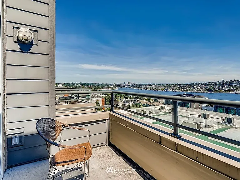 1504 Aurora Ave N #503 — Photo 18