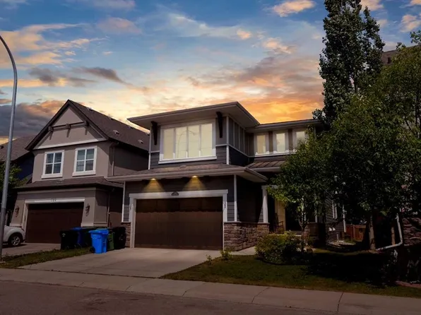 518 S Mahogany Mnr SE, Calgary, AB T3M 0Y3