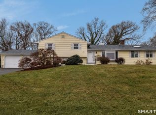 40 Puritan Lane, Madison, CT 06443
