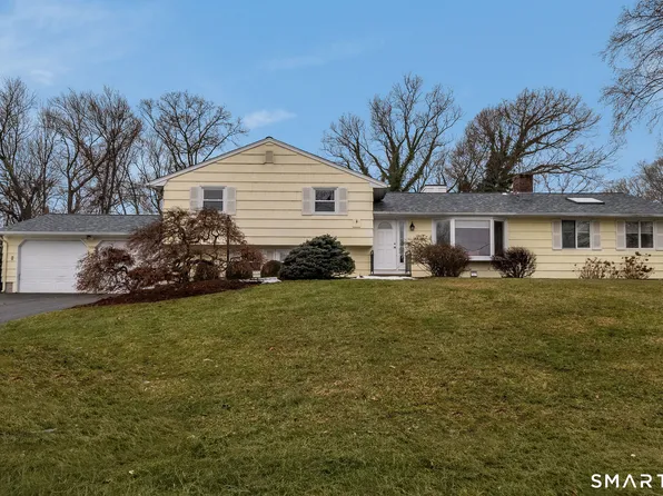 40 Puritan Lane, Madison, CT 06443