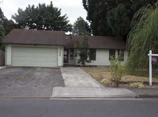 938 NE Kathryn St, Hillsboro, OR