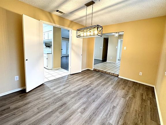 4th image of 921 Baxter Dr #921