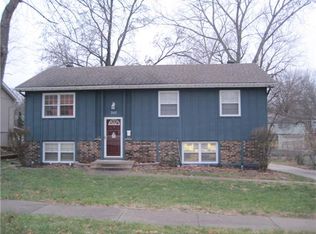 707 N Cooper St, Olathe, KS 66061
