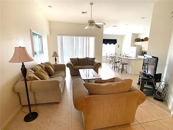 4th image of 8150 Sun Palm Dr
