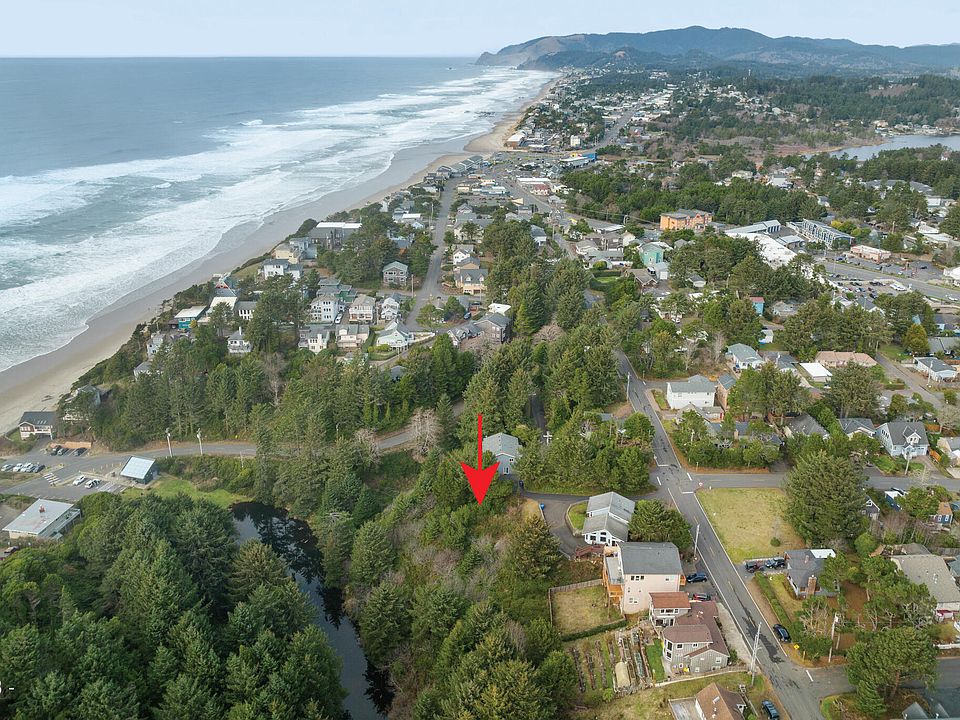 1st image of 1165 SW Fleet Dr