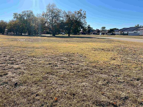 3rd image of 101 Lampasas Court