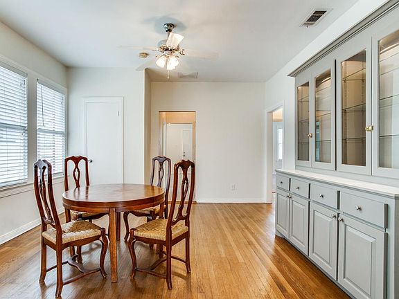 5th image of 4608 Live Oak St #B