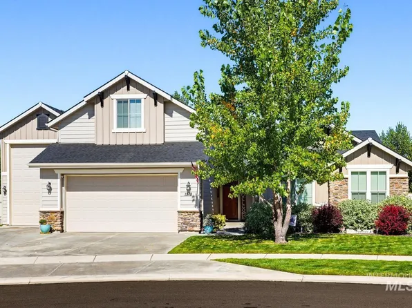 1518 W Bear Track Dr, Meridian, ID 83642