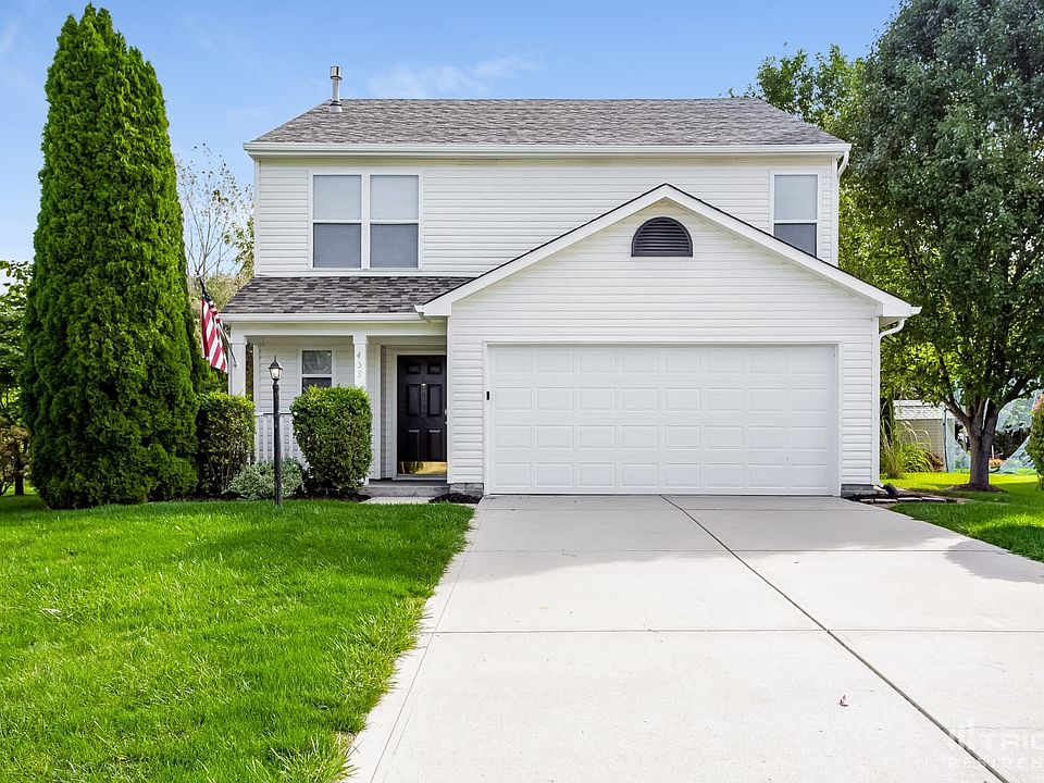 1st image of 453 Woodstream Dr