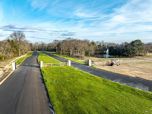5th image of 500 Private Rd