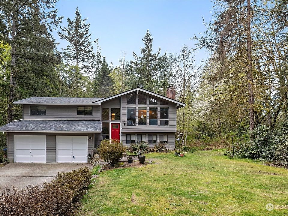 1st image of 3000 SE Royalwood Place