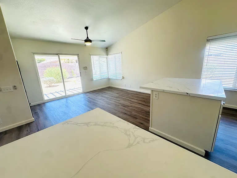 78780 Birchcrest Cir — Photo 8