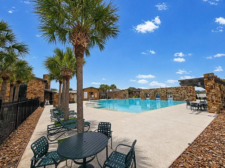31630 Zoe Point Dr — Photo 24