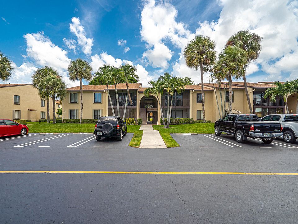1st image of 610 Sea Pine Way #H2